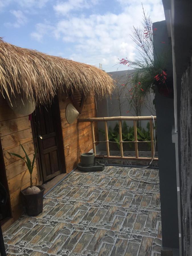 Homestay Nha Muoi Куинён Экстерьер фото