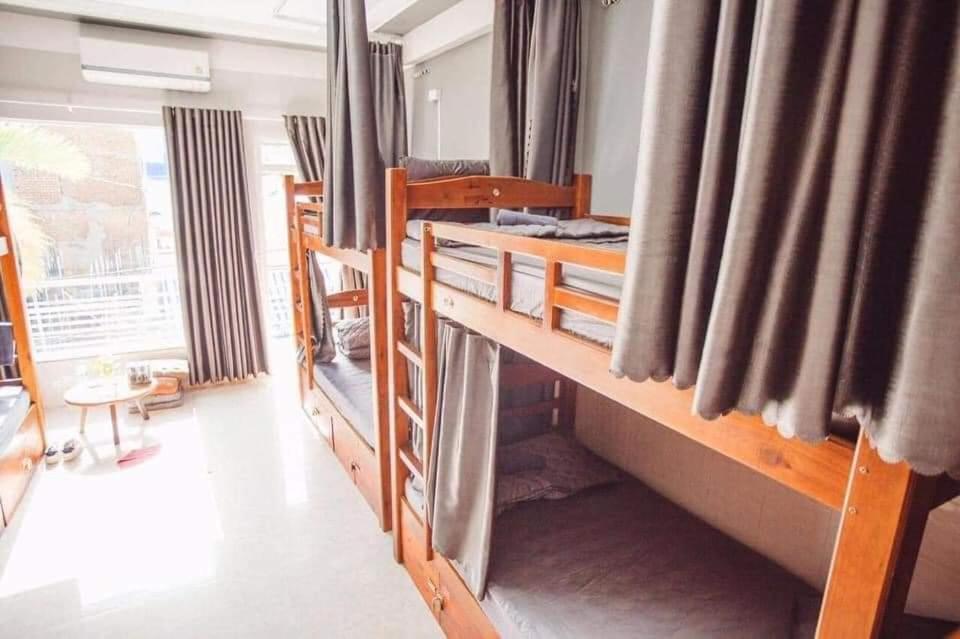 Homestay Nha Muoi Куинён Экстерьер фото